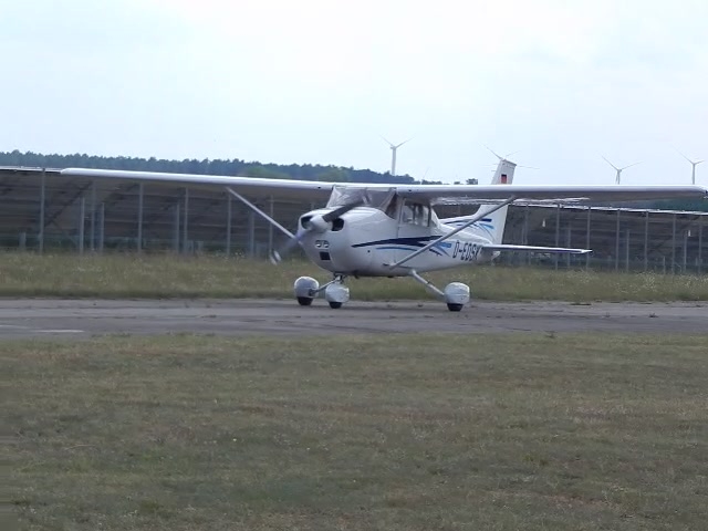 Flugzeug